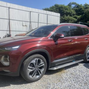 01 xe ô tô con nhãn hiệu HYUNDAI, số loại: SANTAFE; màu sơn: Đỏ; BKS: 34A-319.17